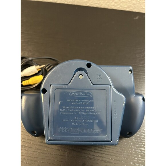 VTG 2005 Wheel Of Fortune Plug N Play TV Video Game JAKKS Pacific - Picture 4 of 4